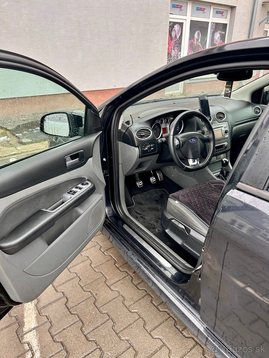 Ford Focus mk2 - 8