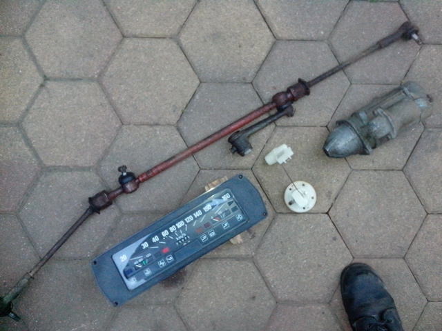 ŠKODA 105 nahradné diely. - 8