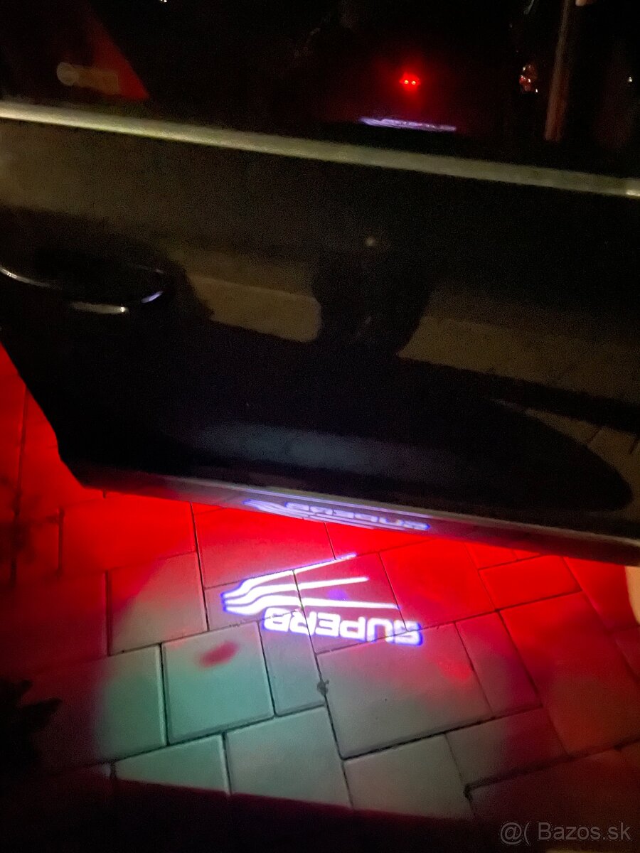 Škoda Superb Combi 2.0 TDI CR 103kW / Elegance - 8