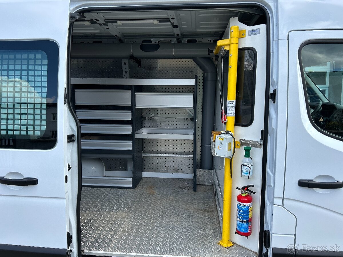 Renault Master 2.3 - regálový systém BOTT + žeriav, DPH - 8
