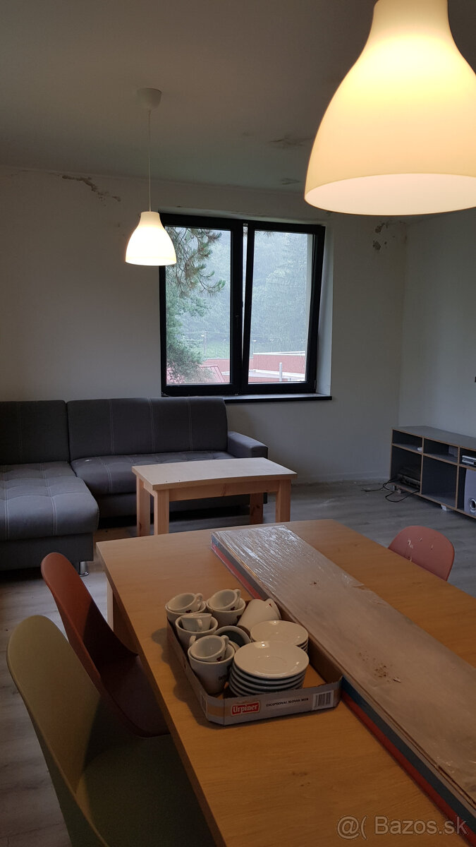 Predám budovu so 7 apartmánmi vo výstavbe vo Vyhniach. - 8