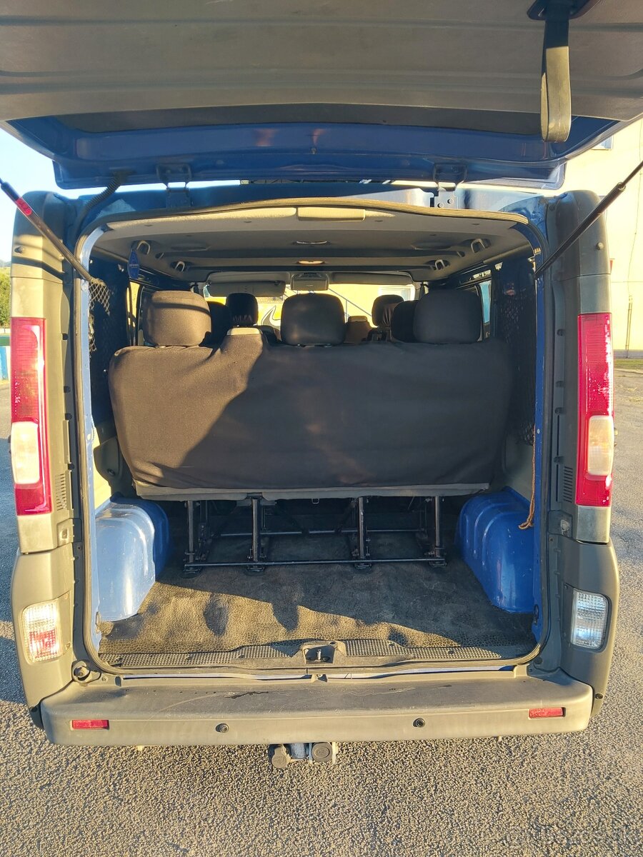 Renault Trafic 9 miestne - 8