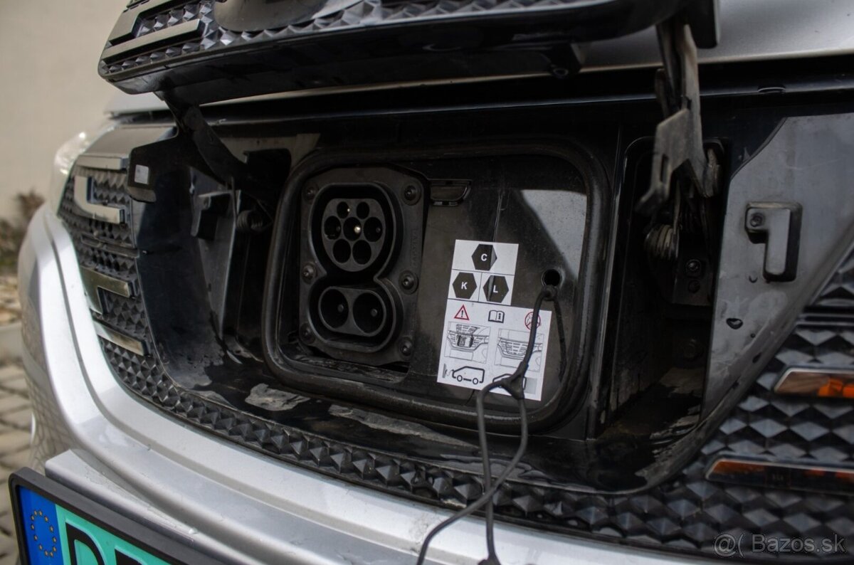 Dacia Spring 26.8kWh Comfort Plus - 8