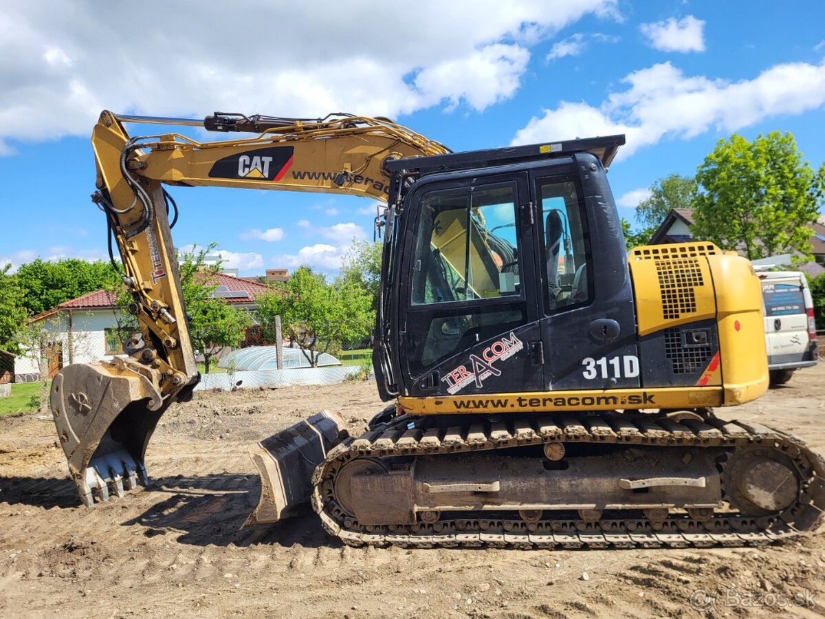 CATERPILLAR 311 D LRR - 8