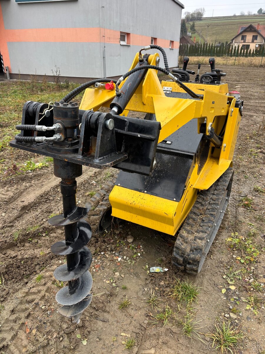 Mini nakladac 2024 - 8