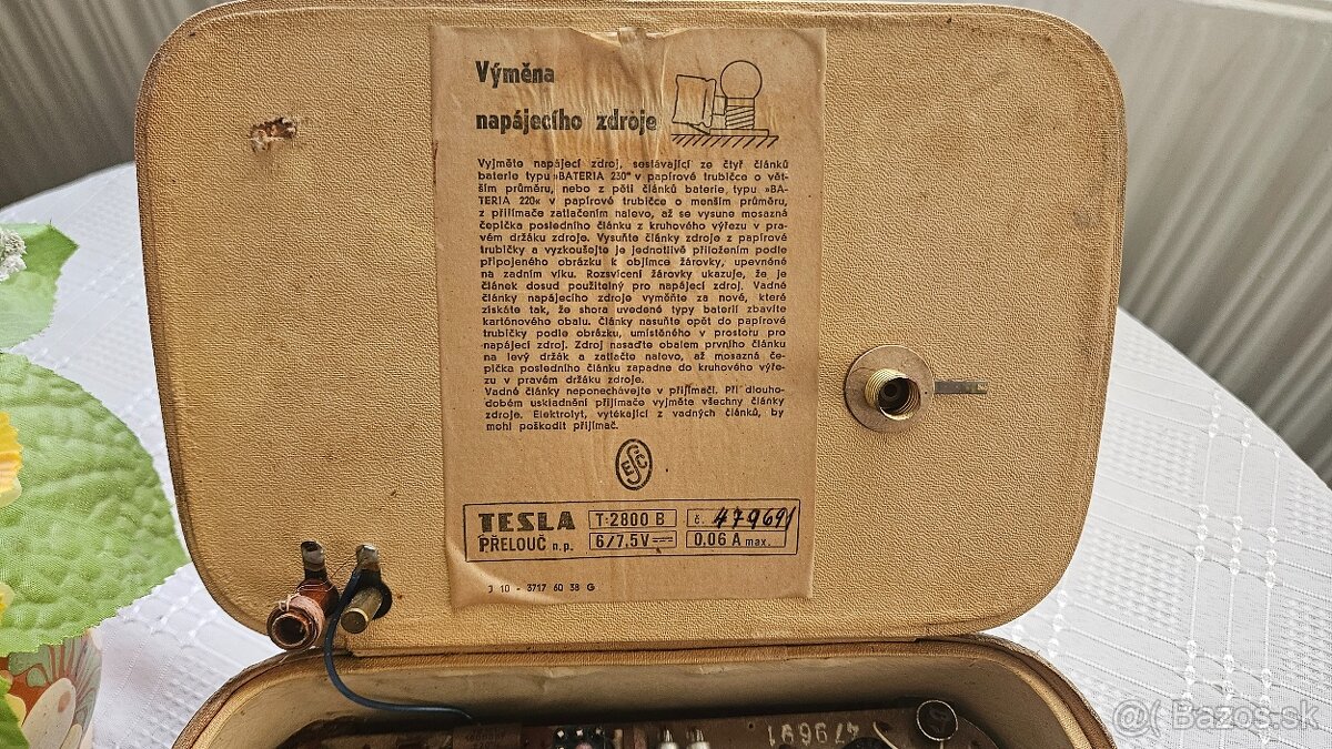 Ràdio Tesla T28 - 8