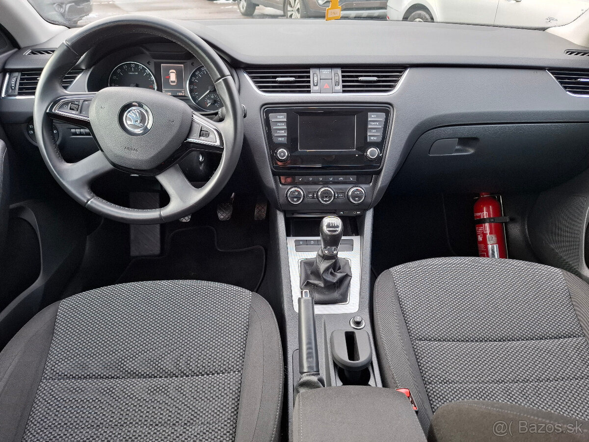ŠKODA OCTAVIA COMBI 1,6 TDi r.v. 2014 - 8