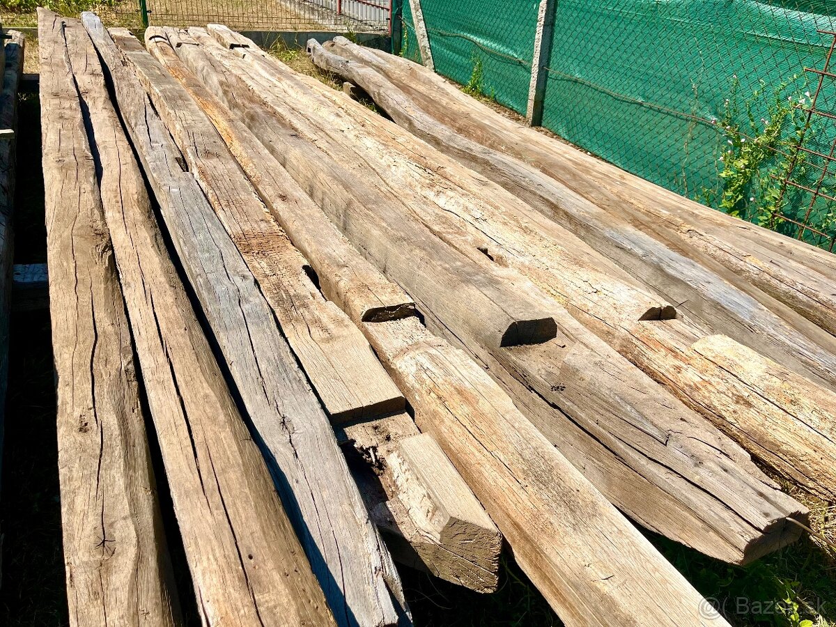 Staré dubové hranoly a trámy - ručne kresané - 8