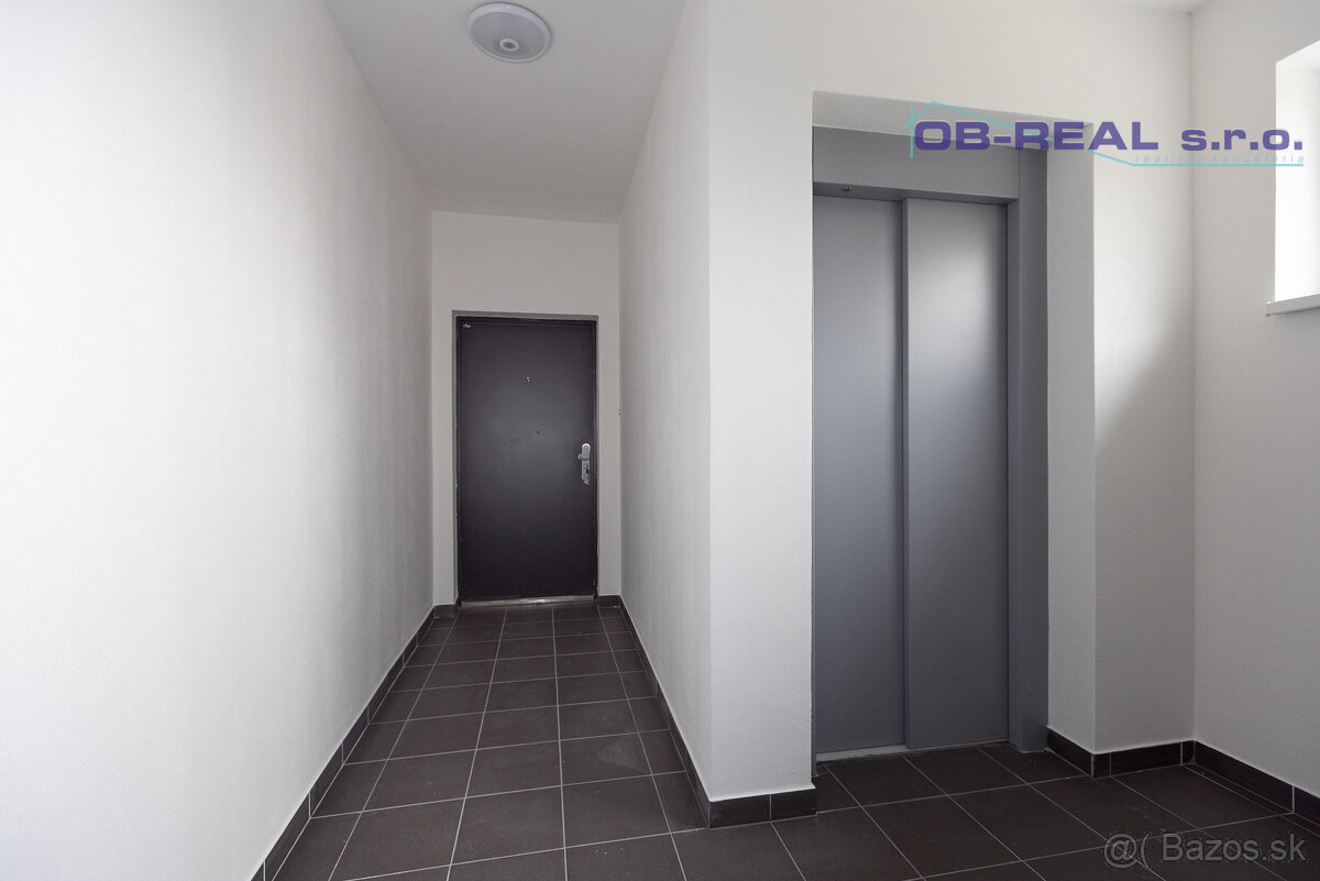 Predaj moderných 2izb bytov 55m2 v novostavbe v centre Sládk - 8