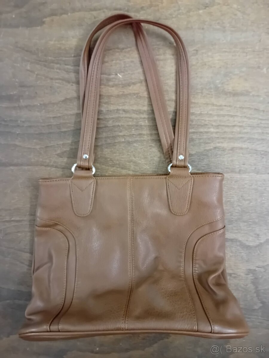 Dámska kabelka - rôzne typy a prútené košíky - 8