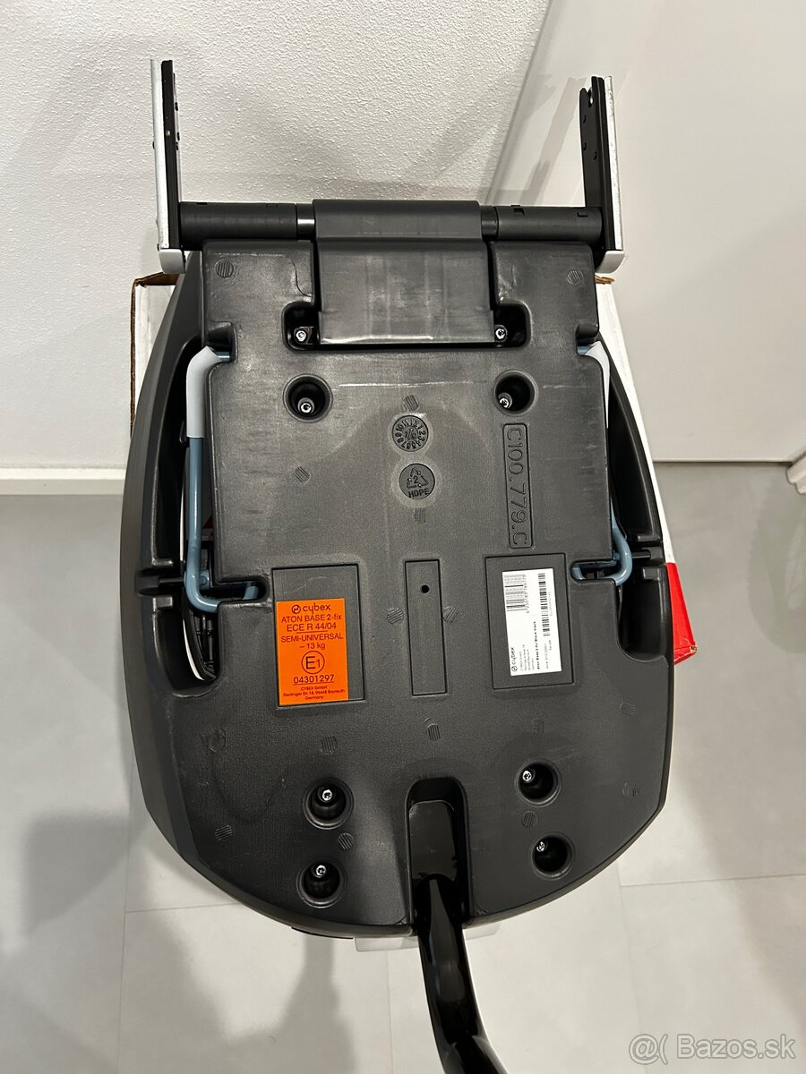 Cybex Aton 5 + ISOFIX zakladna - 8