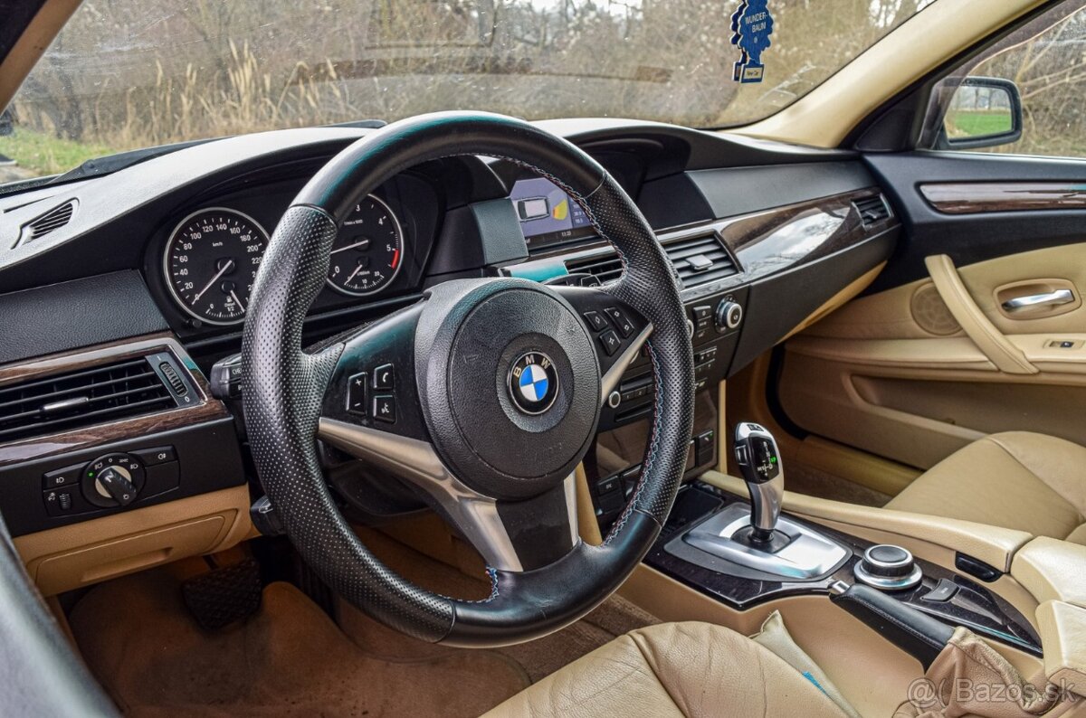 BMW Rad 5 Touring 530 d A/T 2007 - 8