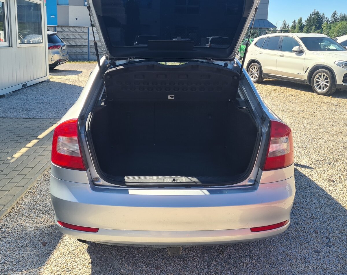 ŠKODA OCTAVIA 1.6 TDI CR DPF AMBIENTE - 8