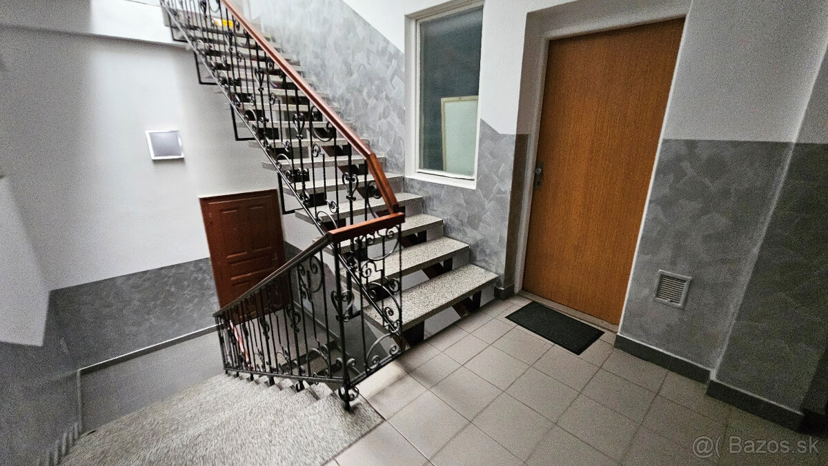 161 m² v srdci Žiliny: 4-izbový byt po rekonštrukcii, Ž - 8