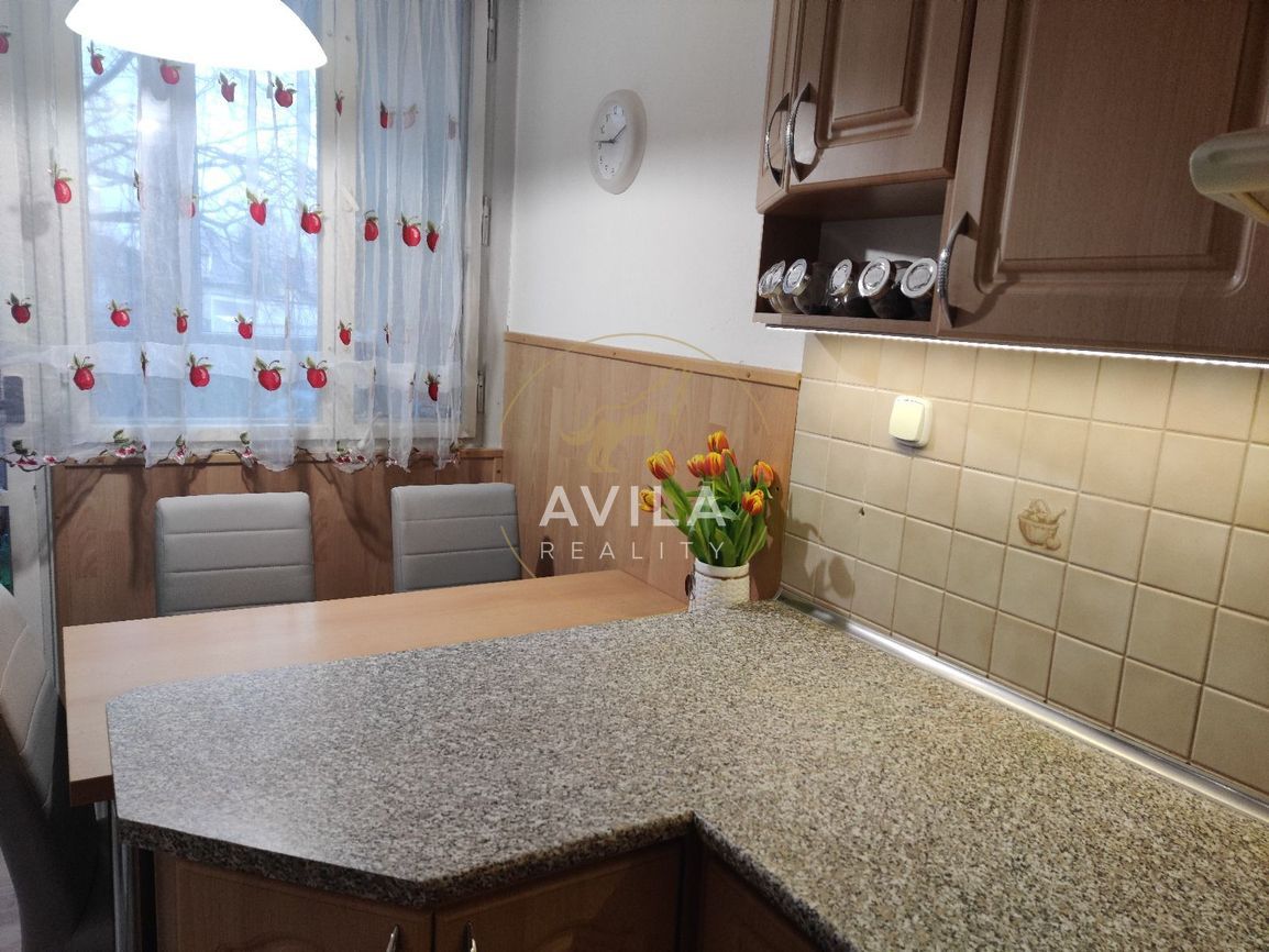 PREDAJ: Elegantný 3-izbový byt po kompletnej rekonštrukcii, - 8