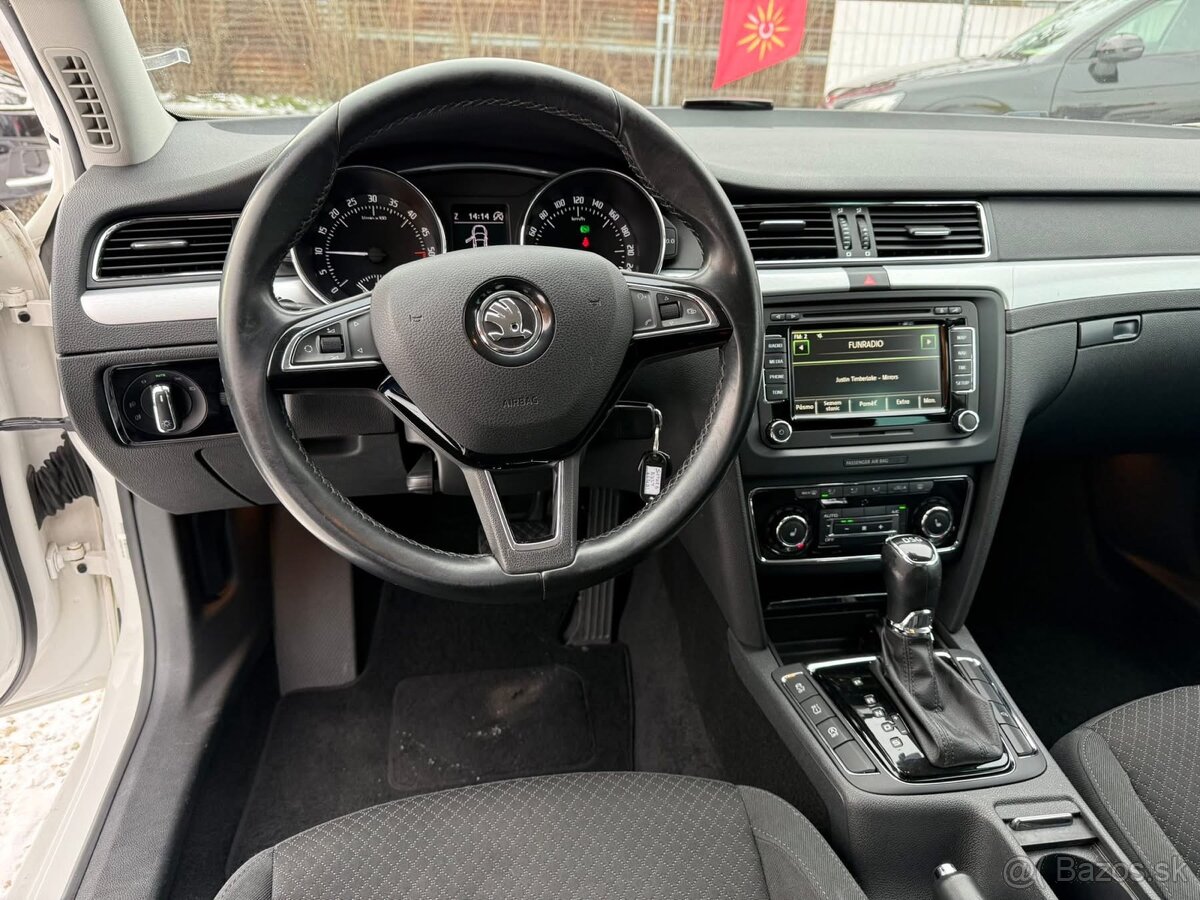 Škoda Superb Combi 2.0 TDI CR 140k Elegance DSG - 8