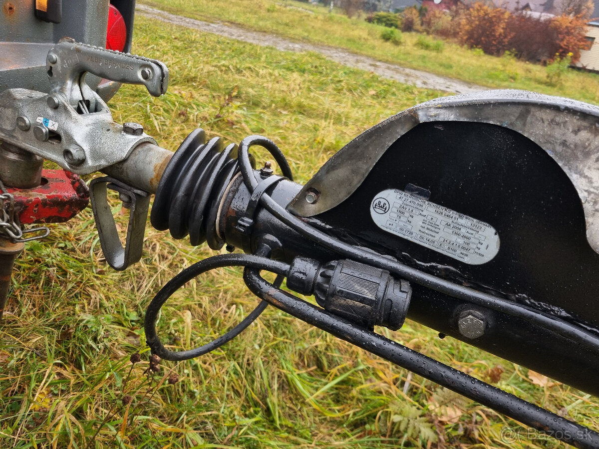 Skrutkový kompresor Atlas Copco XAS 137 - 8