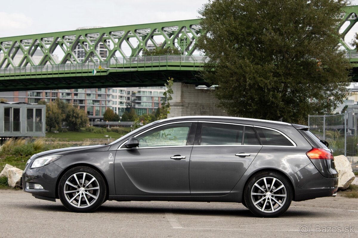 Opel Insignia ST 2.0 CDTI 195k Sport AWD - 8