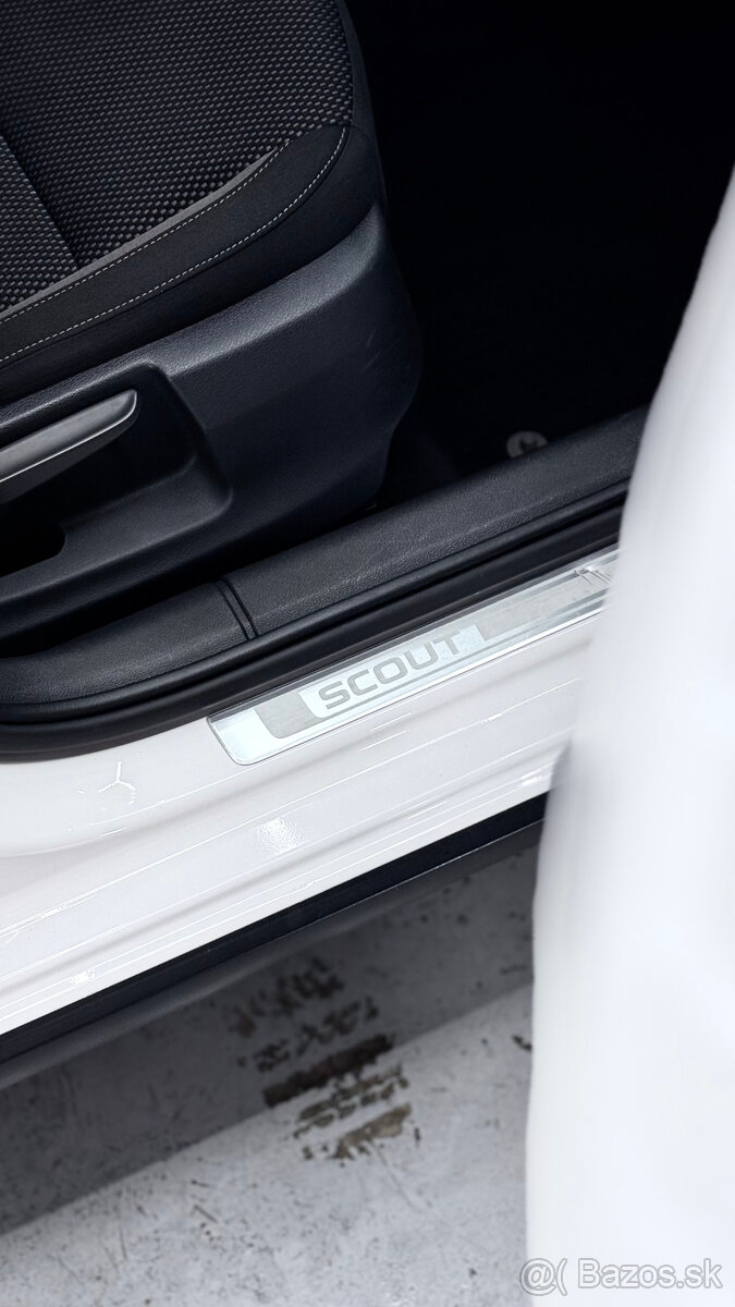 Škoda Octavia 1.8 TSI 132kW Scout DSG 4x4, 108800km - 8