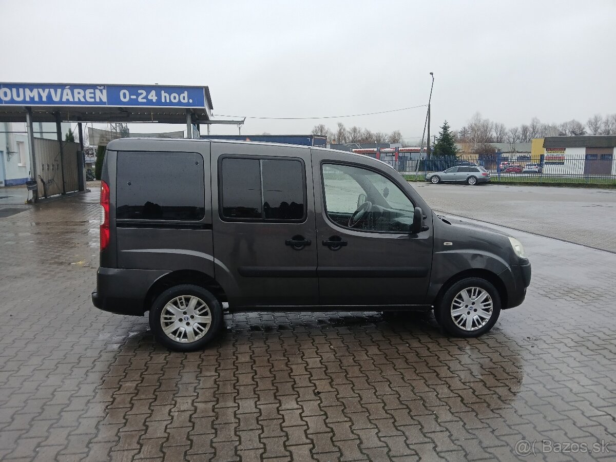 Fiat Doblo 1.9jtd 88kw Dynamic model 2008 - 8