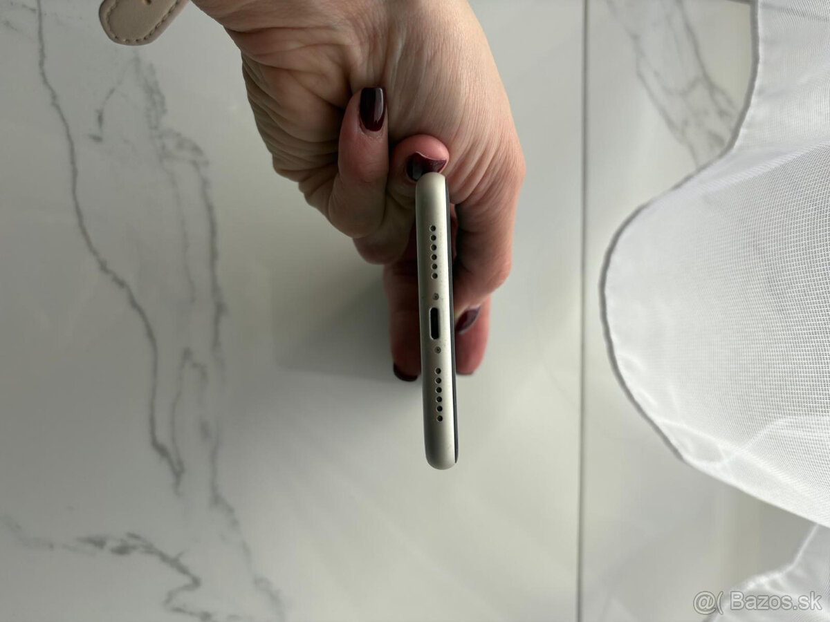 iPhone 11, 64 GB. - 8