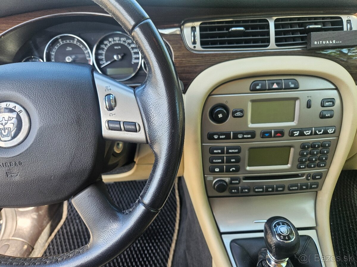 Jaguar x type 2.0 diesel. 12/2008 - 8