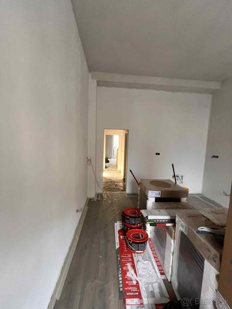 Rekonštrukcie, stavby a práce v interiéry a exteriéry - 8