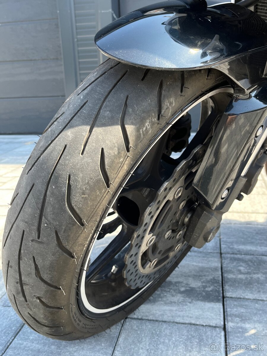 Kawasaki Z800 (v tp 35kw) - 8