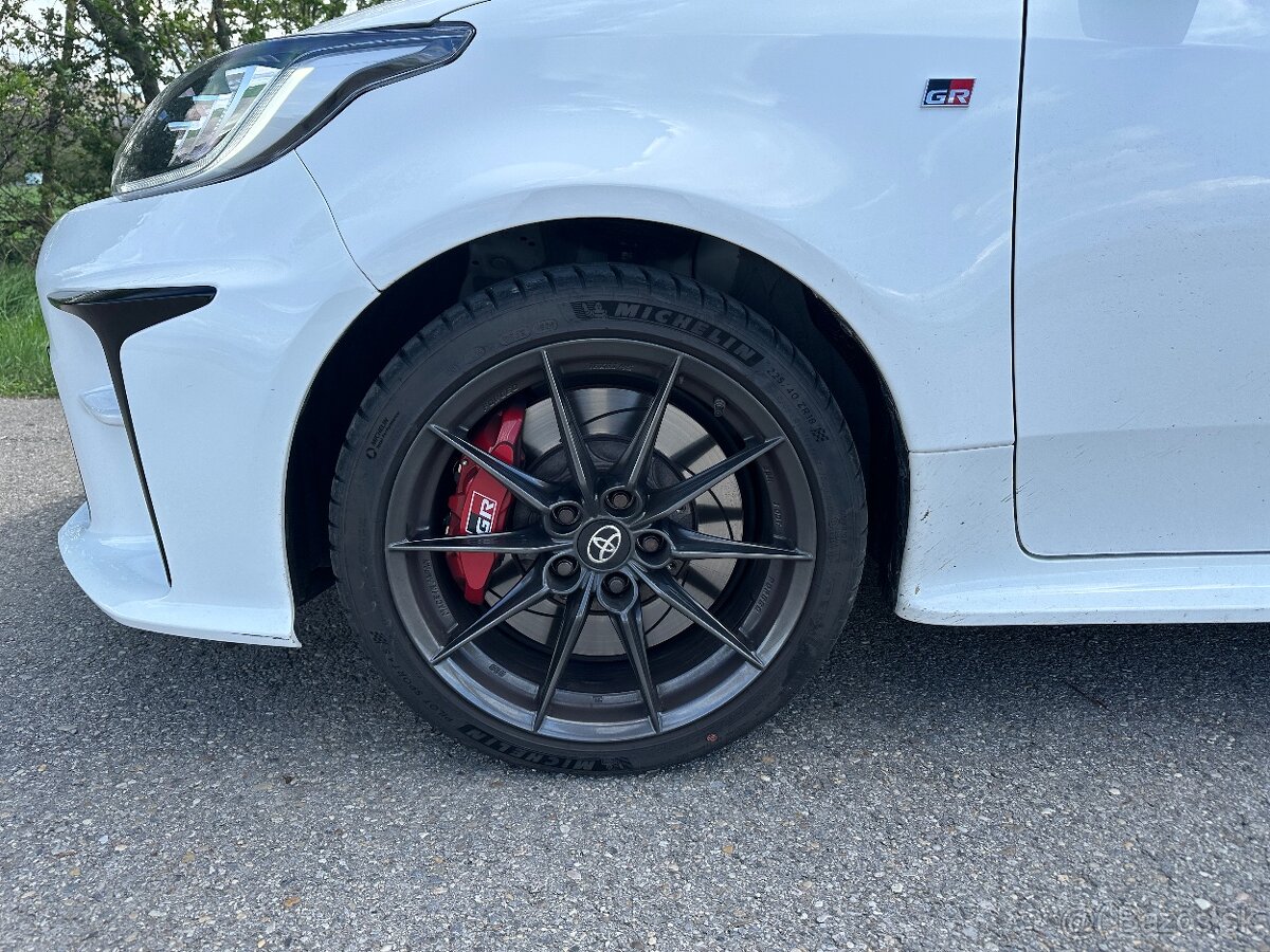 Toyota Yaris GR 1.6 turbo - 8