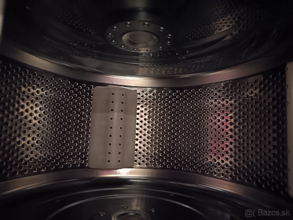 Krásna práčka Electrolux úzka 40 cm - 8