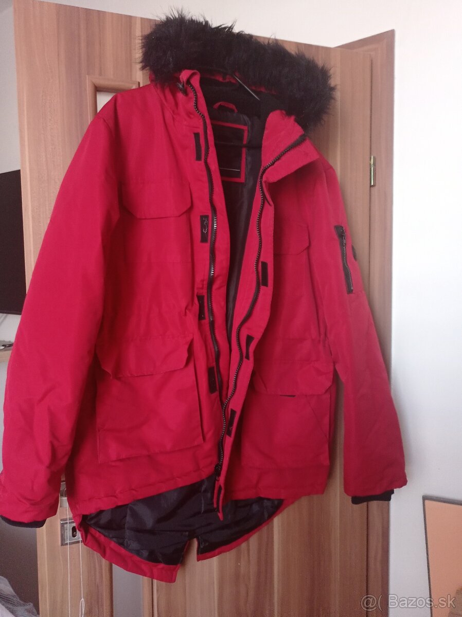 Predám 4 zimné bundy - 8