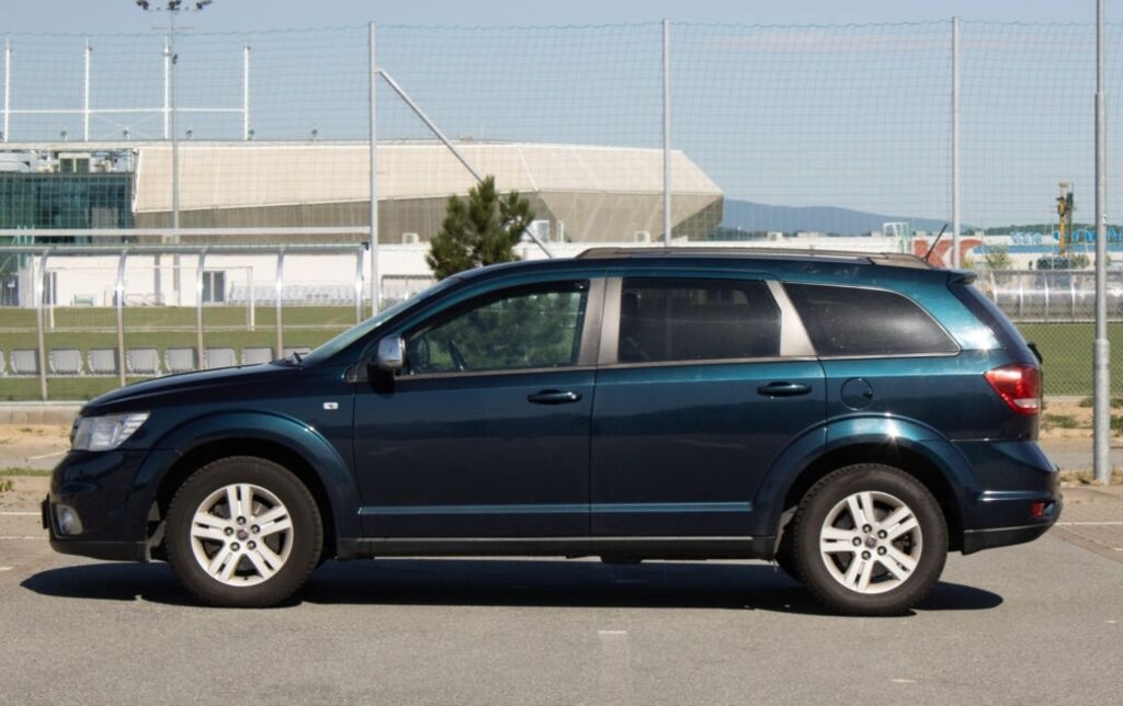 Fiat Freemont z roku 2014 - 8