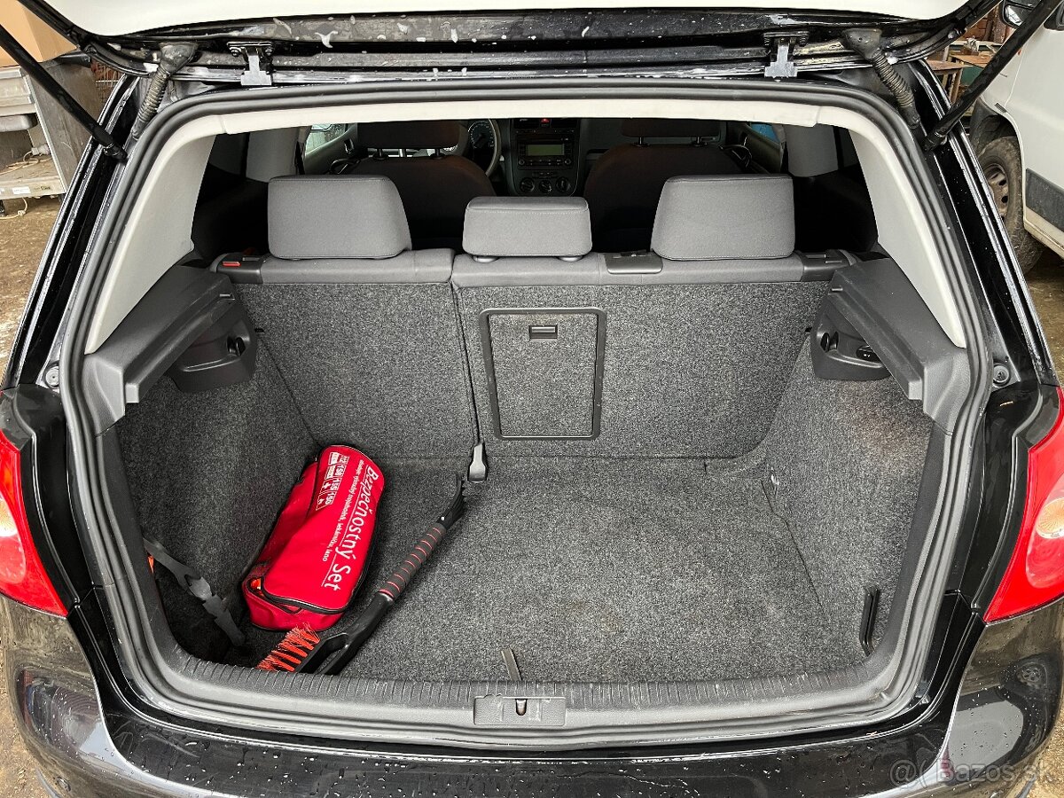 Volkswagen Golf 5 1,6FSI - 8