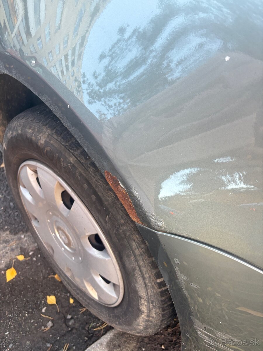 Volkswagen Golf 1.4 - 8