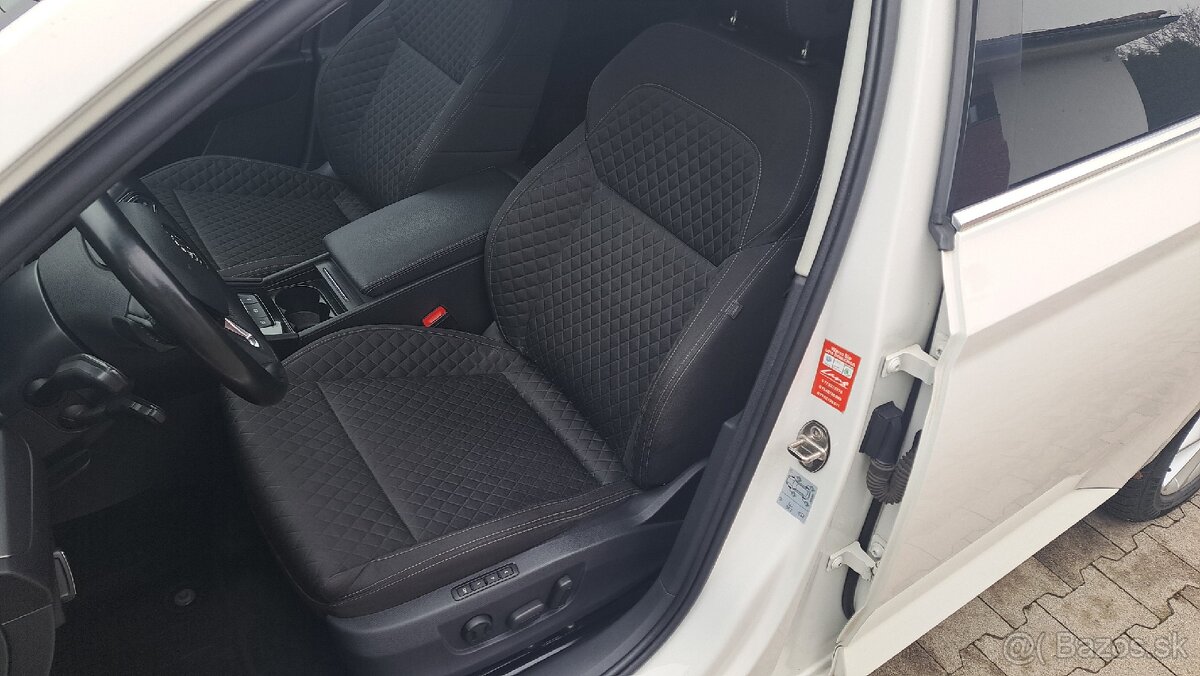 SKODA SUPERB COMBI 2.0 TDI DSG NAVI LED 2018 - 8