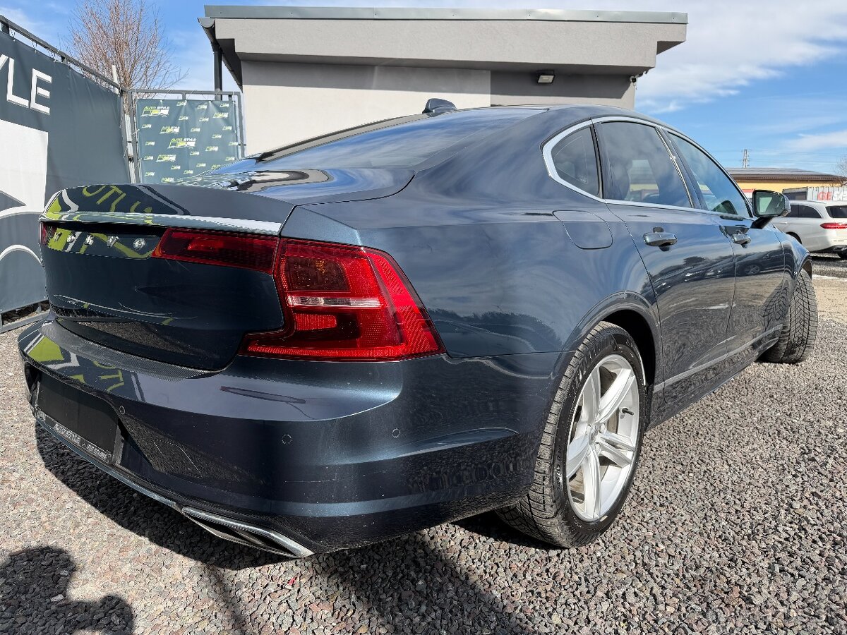 Volvo S90 D3 2.0L Drive-E Momentum Pro Geartronic - 8