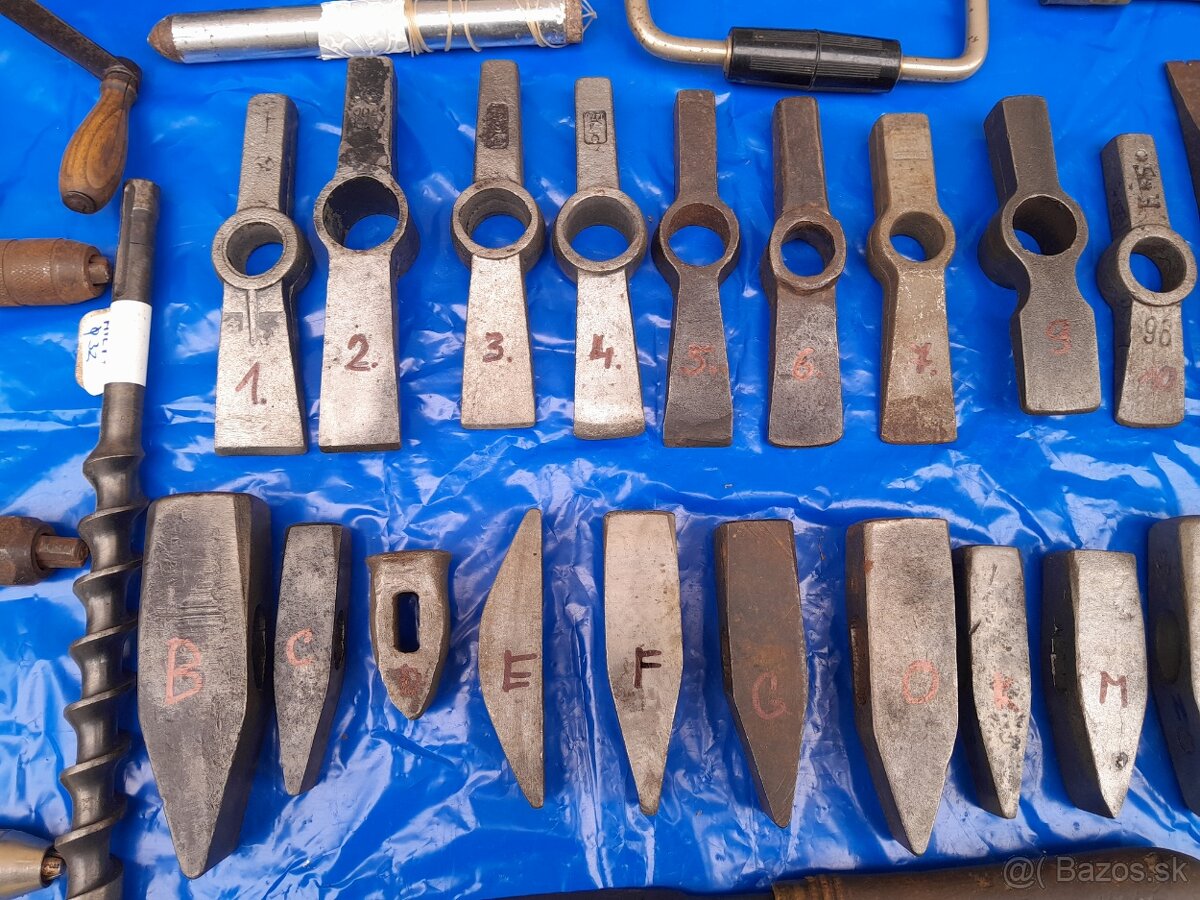 Staré historické náradie 1. - 8