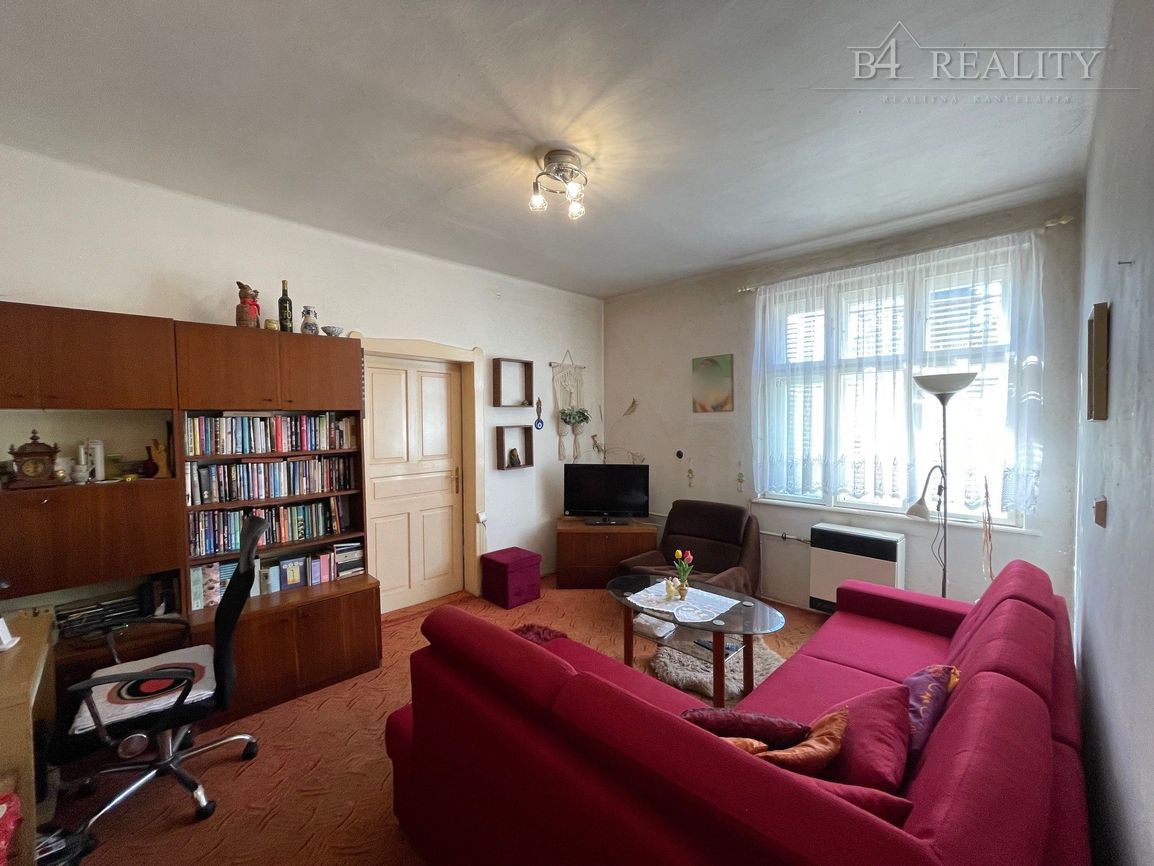 Rodinný dom s pozemkom 378 m2, Žilinská ul., Trenčianska Tep - 8