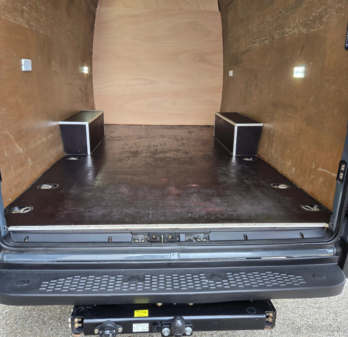 IVECO DAILY 35S18 Hi-Matic L4H2 2023 - PREVOZ KVETOV - 8