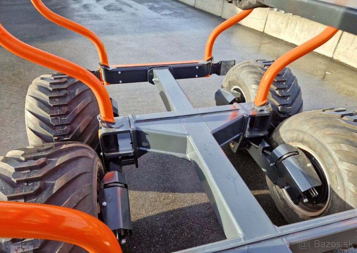 Vyvažecí vlek vyvažečka, vývozka MTM 10T Ruka 6.6m - 8