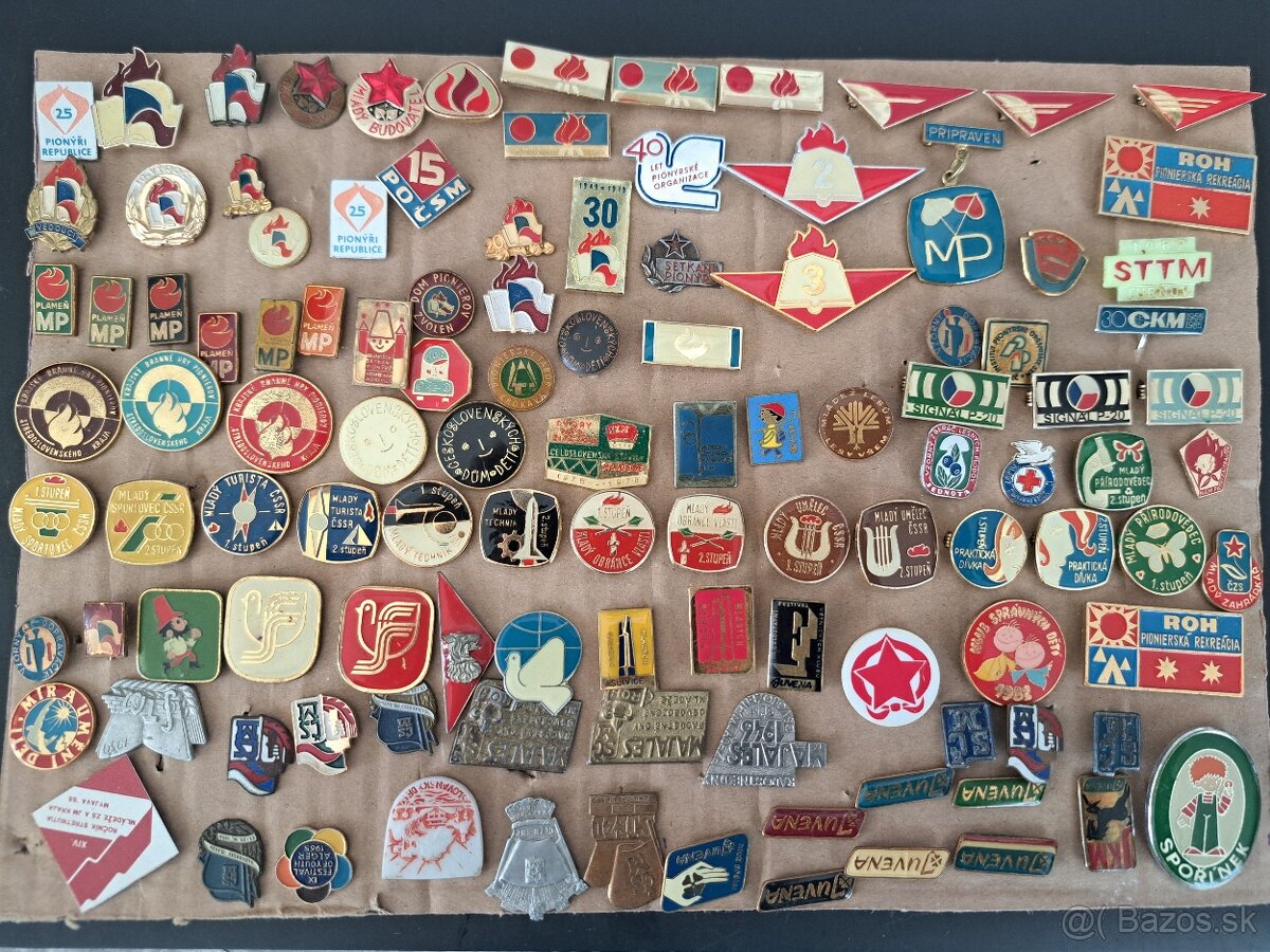 Predám odznaky 3 - 8