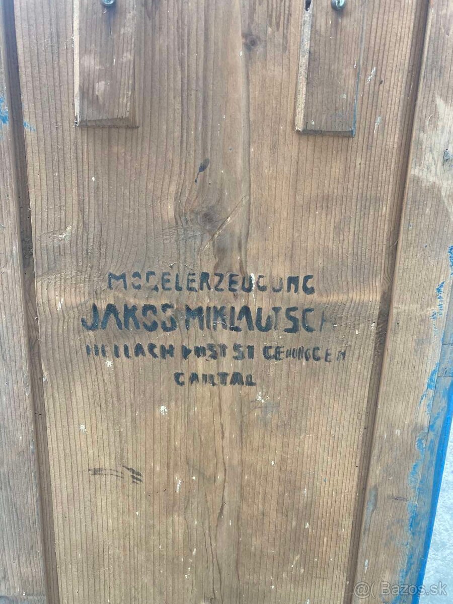 Spálňa s ľudovým námetom - 8