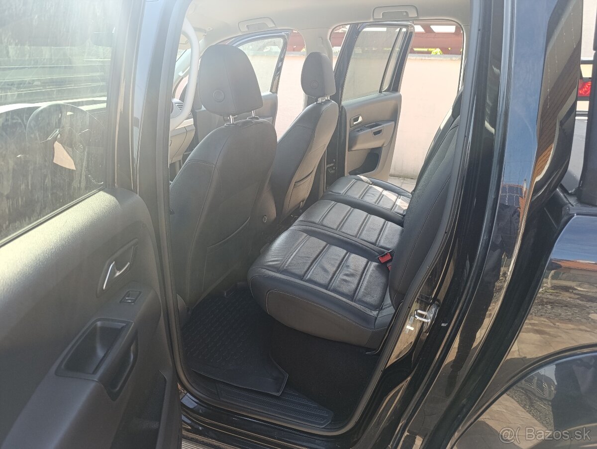 VW Amarok 3.0 V6 highline black edition - 8