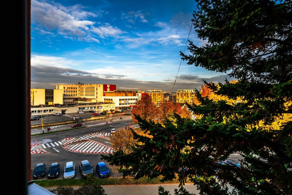 POVAŽSKÁ - 2izbový byt, 4.p, východ/západ,TOP lokalita - 8