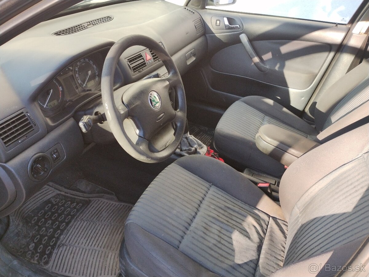 Škoda OCTAVIA 1U komfort - 8