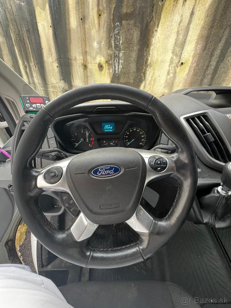 Ford Transit - 8