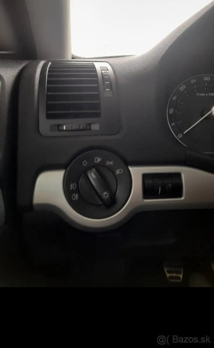 ŠKODA OCTAVIA 2.0TDI 103kw BMM - 8