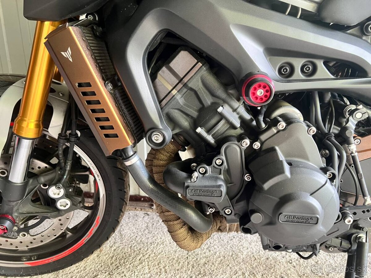 Yamaha mt09 sport tracker 2014 - 8