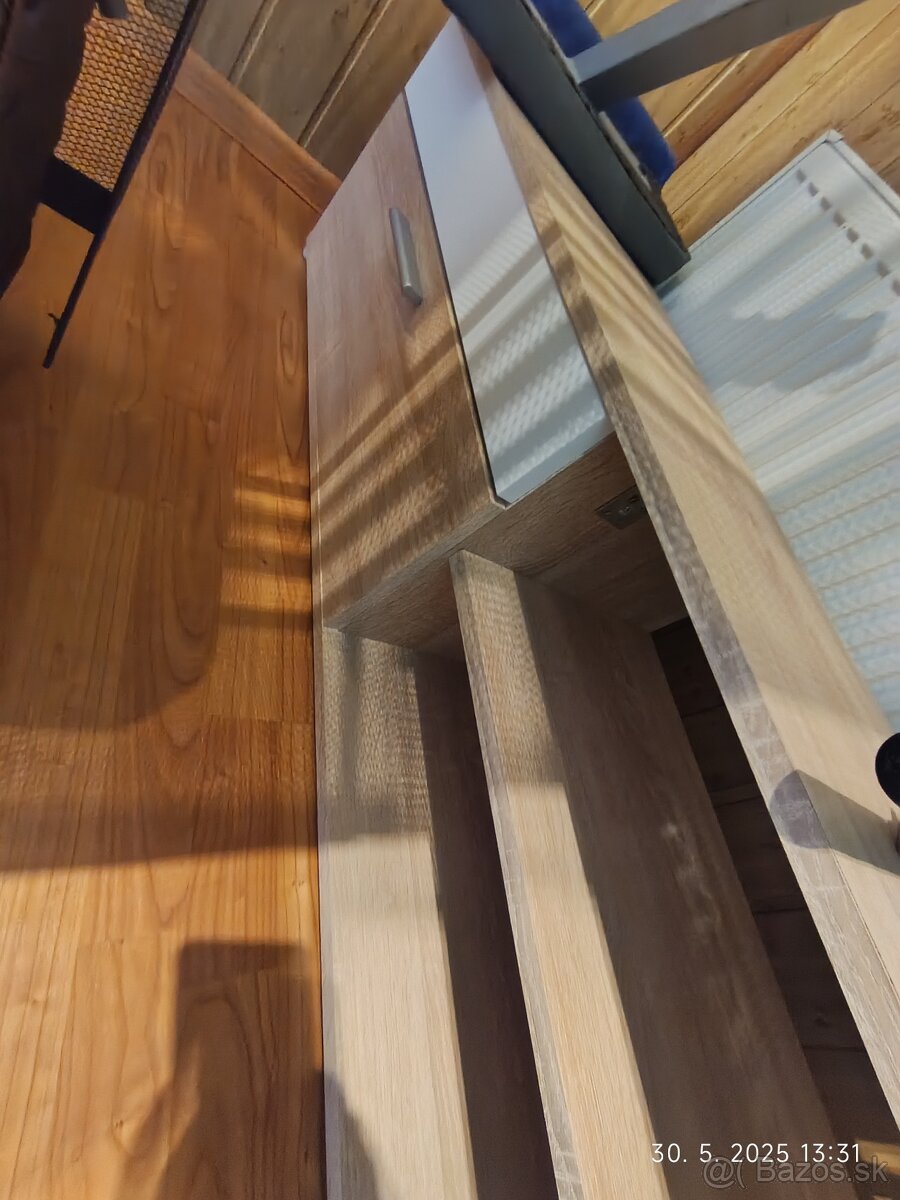 Predám obývaciu stenu. Bud vcelku alebo samostatne - 8