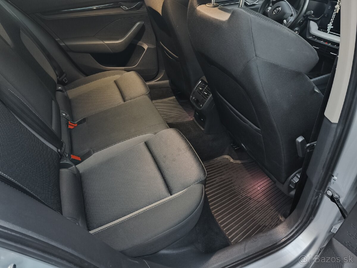 Škoda Octavia 4 -2022- Combi 2.0 TDI SCR Style DSG - 8